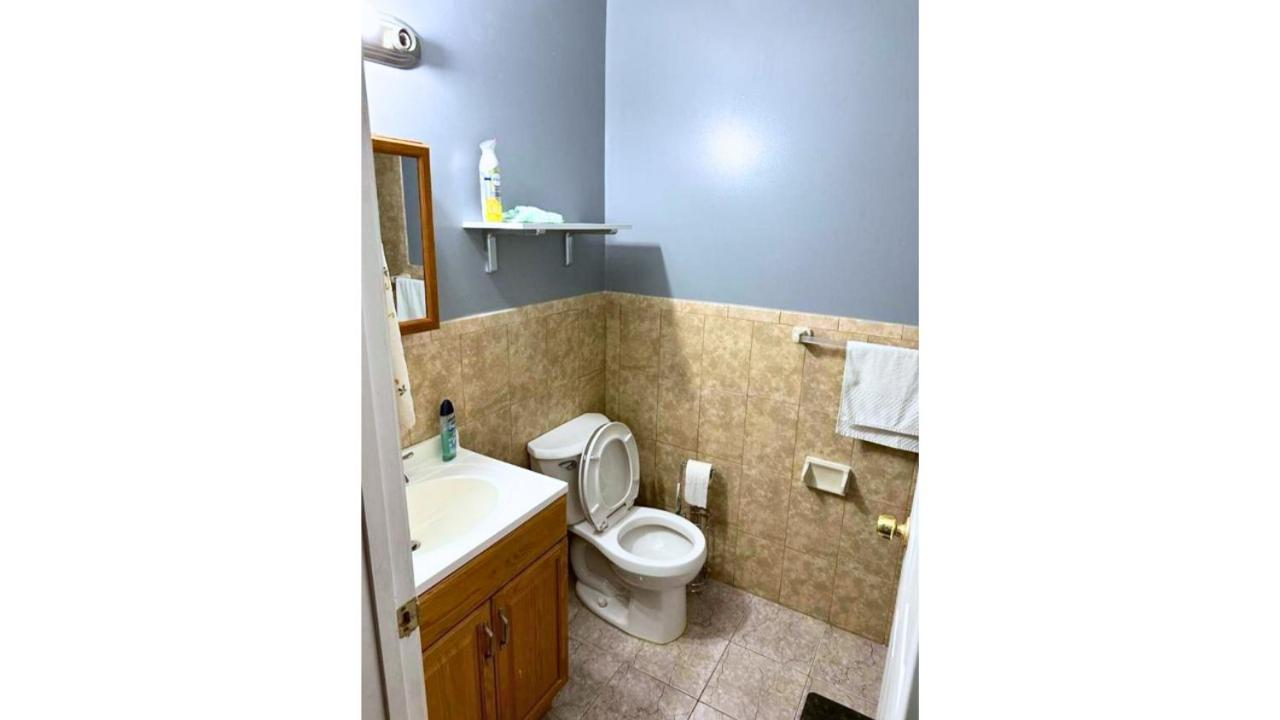Divine Guest House Room D. 6Mins Near Ewr Newark Airport, 4Mins To Penn Station / Prudential Екстериор снимка